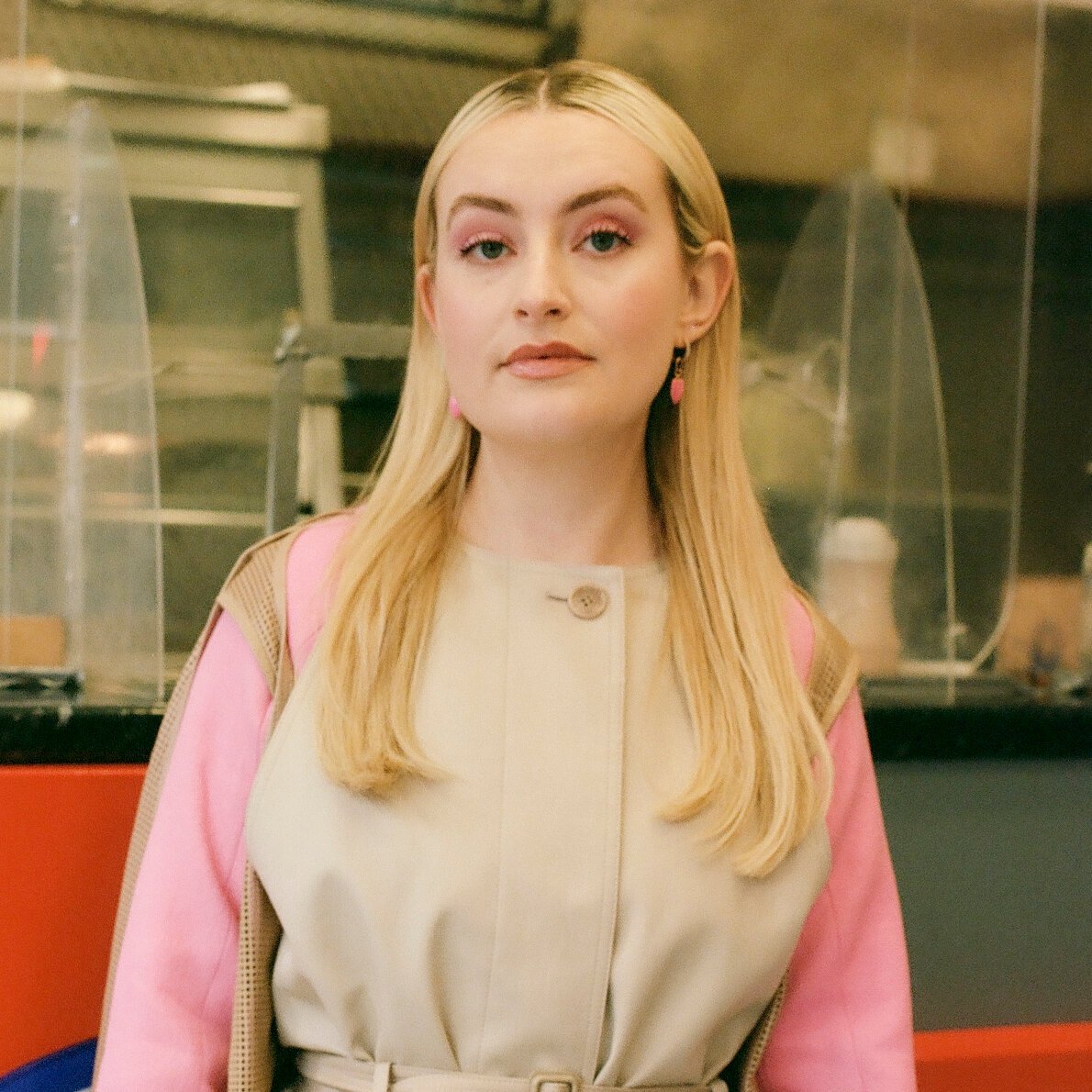 Amelia Dimoldenberg Closes ‘Chicken Shop Date’