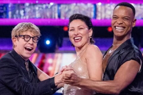 'Strictly Come Dancing' host caught 'panicking' as expert critiques debut