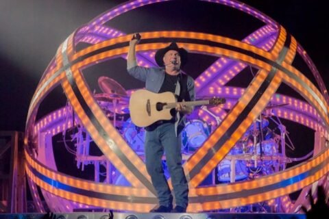Garth Brooks’ 2026 “Blame It All On My Roots” Tour: How to Get Tickets