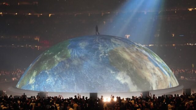 Kanye West at Solider Field: Get Last-Minute Tickets for Friday Night