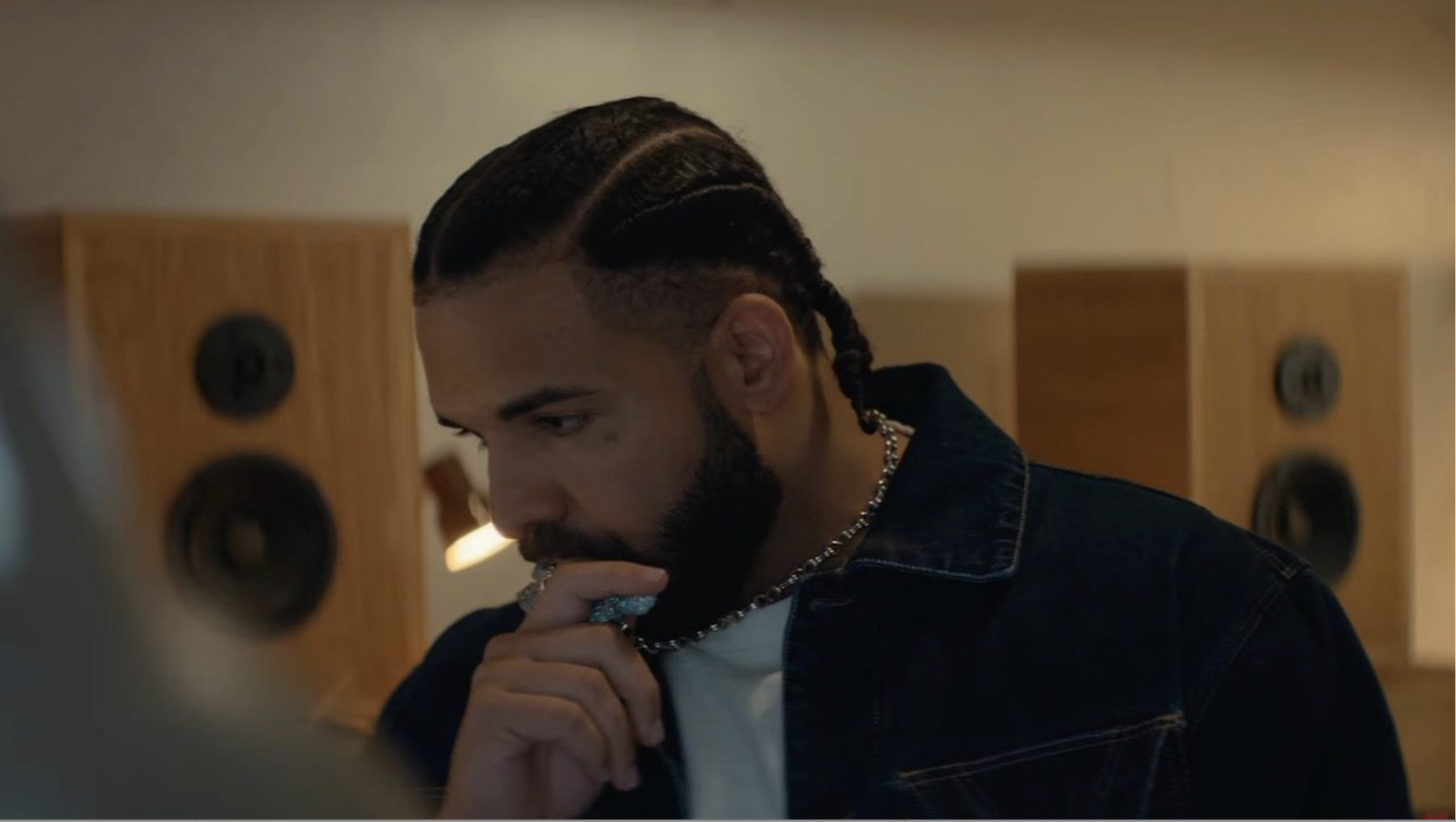 Drake Teases Something Called Fear of Missing Out