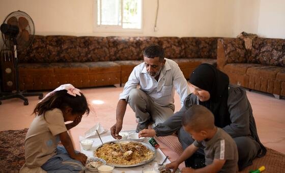 Food aid cutback in the occupied West Bank as health fears grow in Gaza