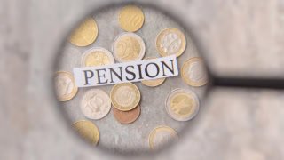 Sindh Decides to Pay Employees’ Pension on Day of Retirement