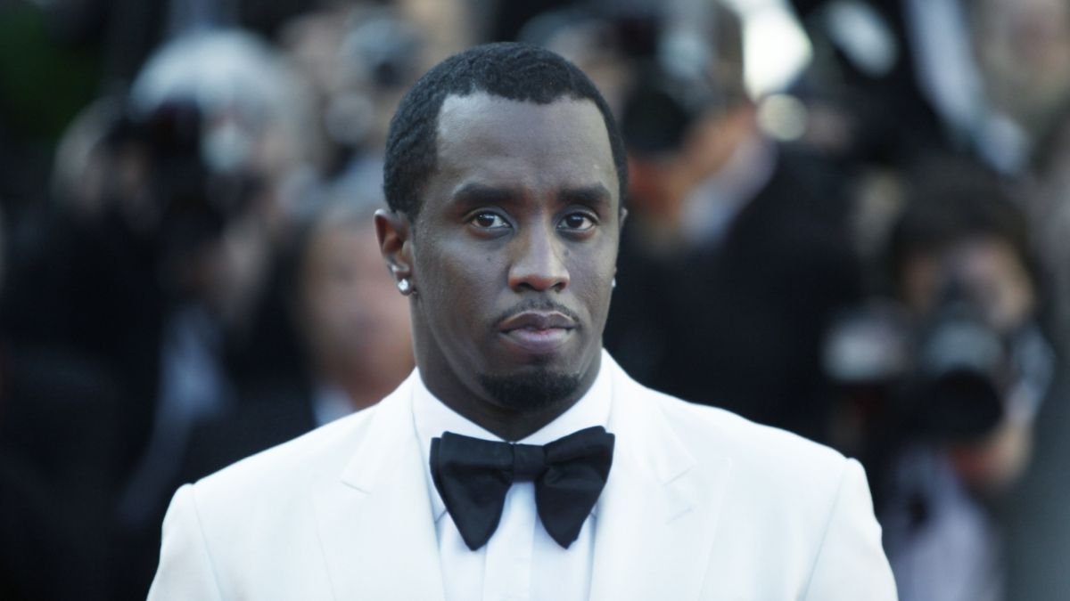 Sean “Diddy” Combs Placed Back in Solitary Confinement Following Report on Lavish Prison Life